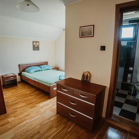 Escape Σφίντου Γκεόργκε